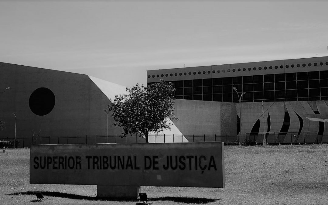 STJ decide que editais de licitação não podem conter percentual mínimo para taxa de administração